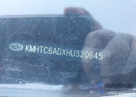 2017 Hyundai Veloster Value Edition z USA, uszkodzony, nr VIN KMHTC6ADXHU320645